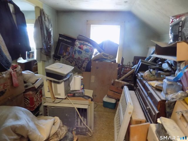 149 South Riverside Avenue, Plymouth, CT 06781