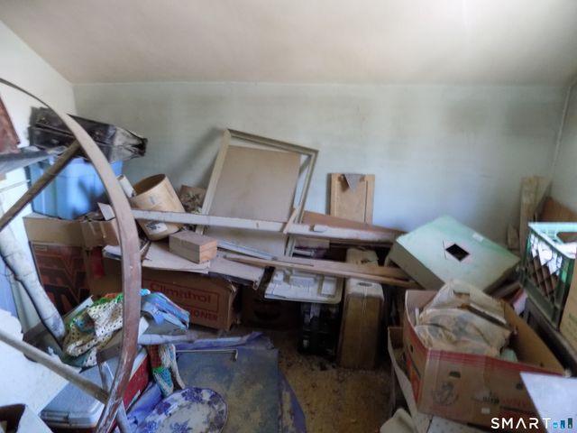 149 South Riverside Avenue, Plymouth, CT 06781