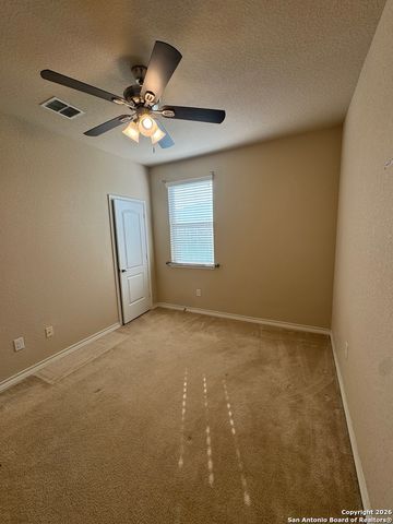 1530 Eagle Gln, San Antonio, TX 78260