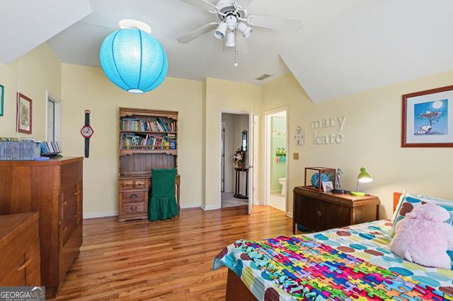 640 Garden Wilde Place, Roswell, GA 30075