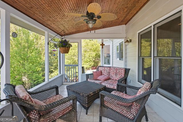 640 Garden Wilde Place, Roswell, GA 30075