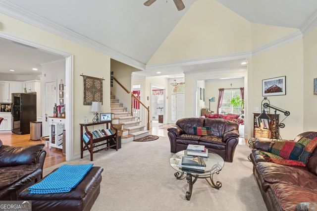 640 Garden Wilde Place, Roswell, GA 30075