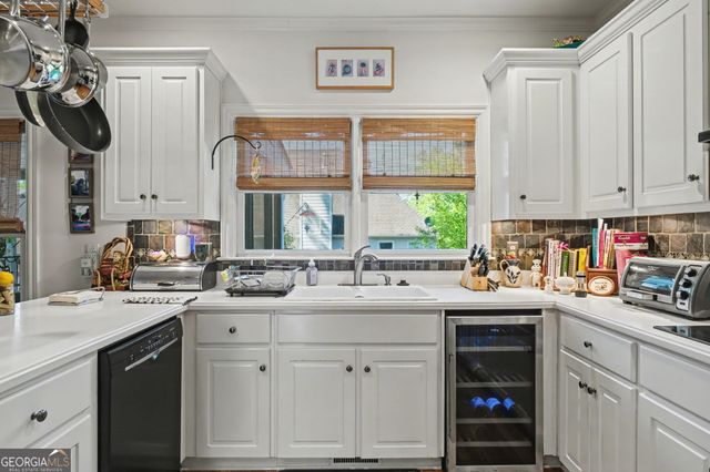 640 Garden Wilde Place, Roswell, GA 30075