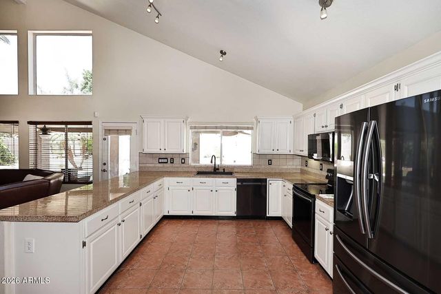 2740 E BROOKWOOD Court, Phoenix, AZ 85048