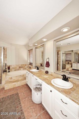 2740 E BROOKWOOD Court, Phoenix, AZ 85048
