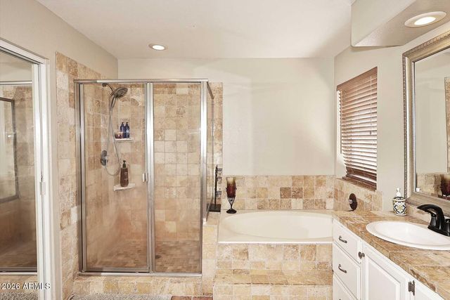 2740 E BROOKWOOD Court, Phoenix, AZ 85048