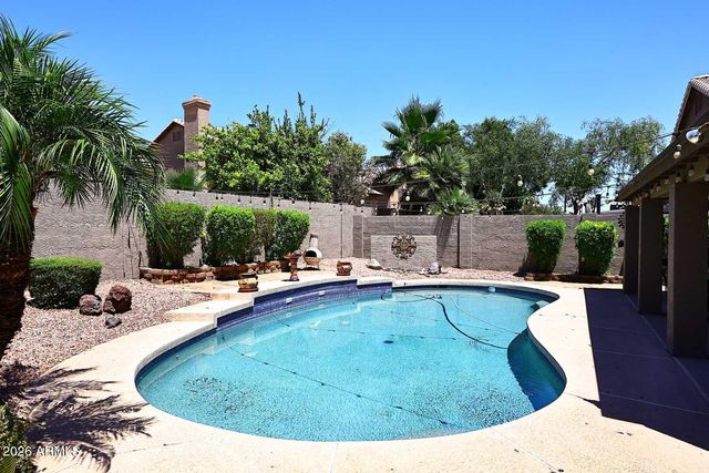 2740 E BROOKWOOD Court, Phoenix, AZ 85048