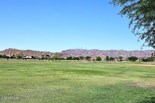 2740 E BROOKWOOD Court, Phoenix, AZ 85048