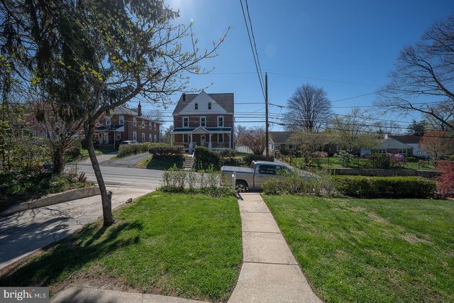 732 BUCK LN, Haverford, PA 19041