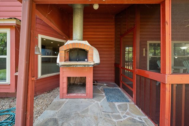 195 Highview, Streetman, TX 75859