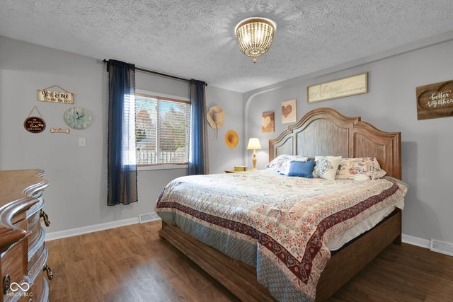 7722 Long Branch Drive, Indianapolis, IN 46259