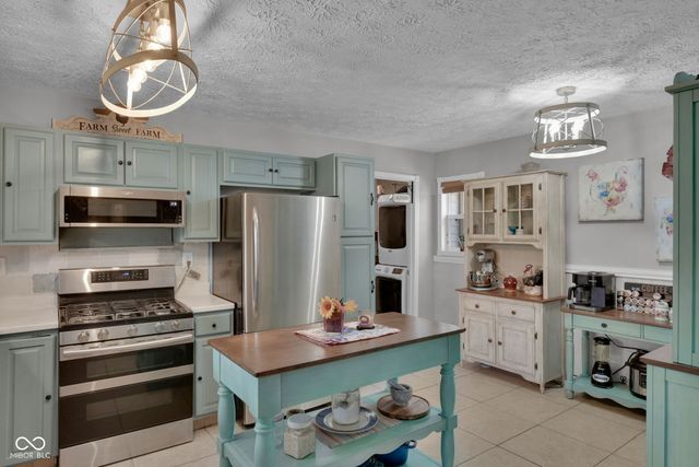 7722 Long Branch Drive, Indianapolis, IN 46259