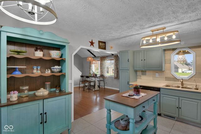 7722 Long Branch Drive, Indianapolis, IN 46259