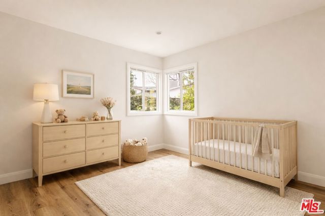 23153 Gonzales Drive, Woodland Hills (los Angeles), CA 91367