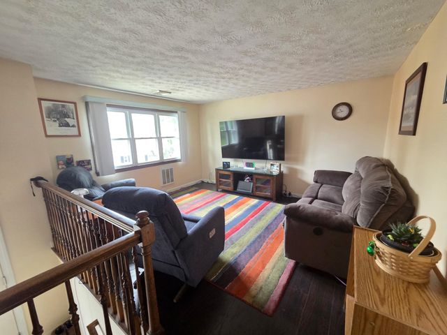 119 Huntress Street, Manchester, NH 03102