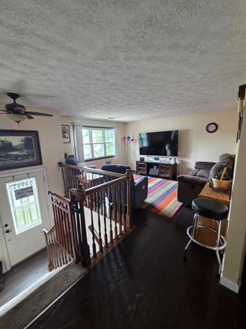 119 Huntress Street, Manchester, NH 03102