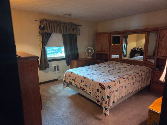 119 Huntress Street, Manchester, NH 03102