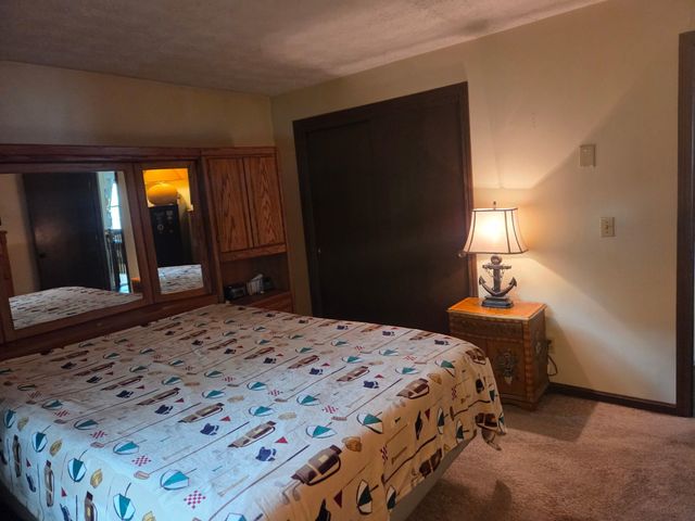 119 Huntress Street, Manchester, NH 03102