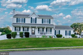 6100 SUNNY MEADOWS DR, Fredericksburg, VA 22407