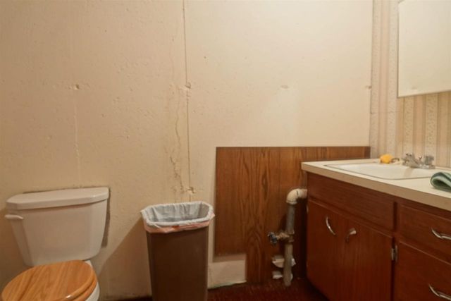 327 S 4TH STREET, Dorchester, WI 54425