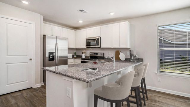 518 Italian Cypress Ct, Conway, SC 29527