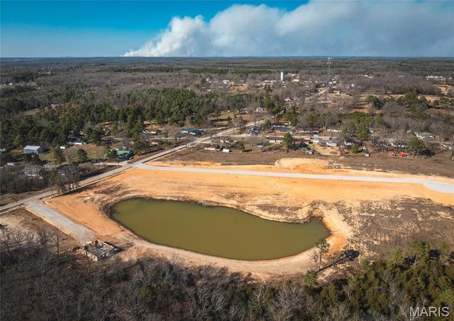 108 Clementine Lane, Houston, MO 65483