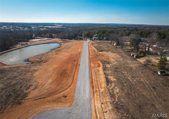 108 Clementine Lane, Houston, MO 65483