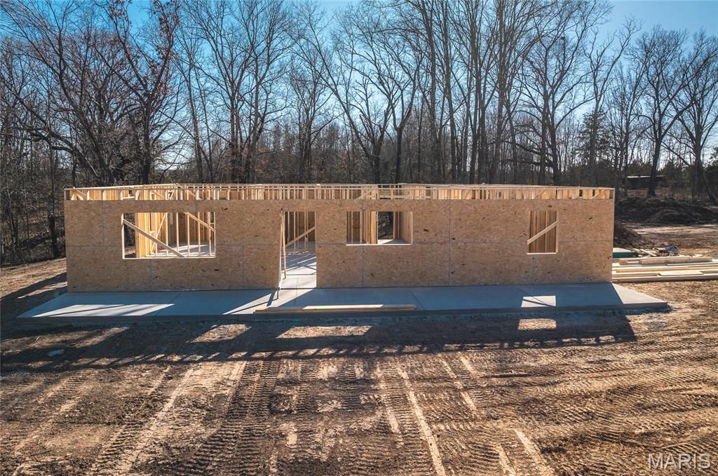 108 Clementine Lane, Houston, MO 65483