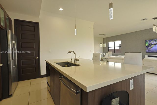 16065 SW 136th Ter, Miami, FL 33196