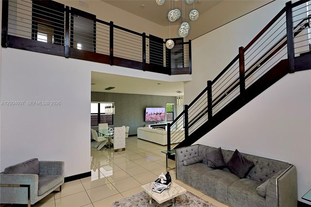 16065 SW 136th Ter, Miami, FL 33196