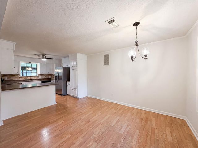 1001 Windy Drive, Brenham, TX 77833