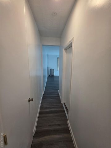 855 E 178th St Street 15A, Bronx, NY 10460