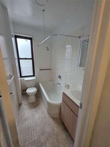 855 E 178th St Street 15A, Bronx, NY 10460