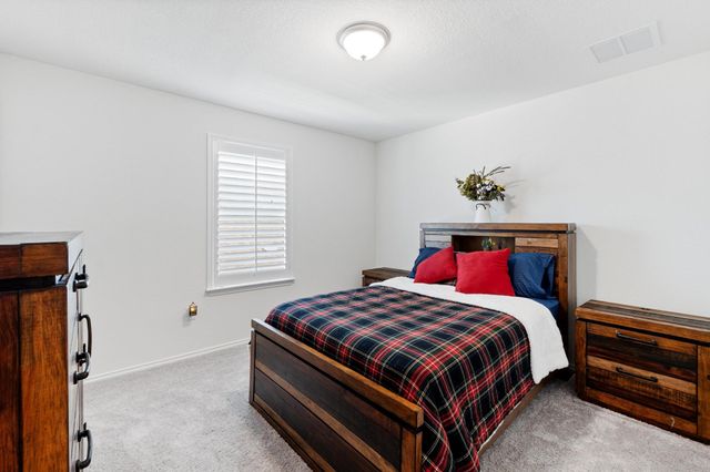 7212 Summer Tanager DR 28, Austin, TX 78744