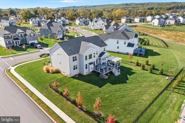 10 UNISON DR, Malvern, PA 19355