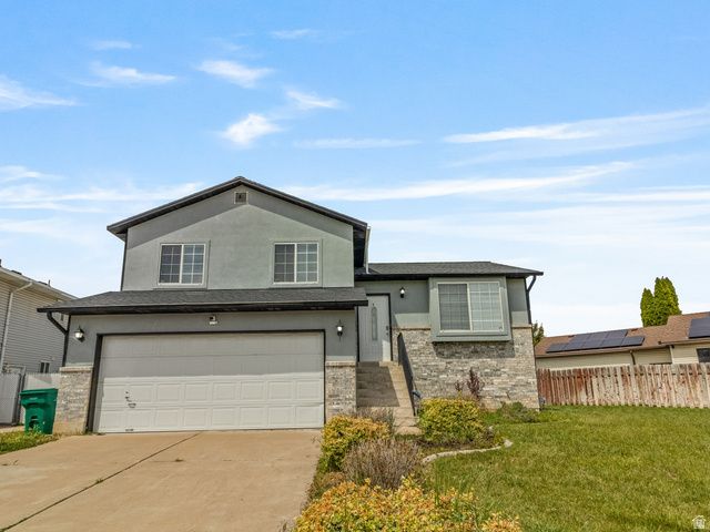 4062 W 5950 S, Roy, UT 84067