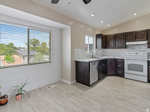4062 W 5950 S, Roy, UT 84067