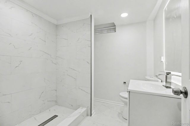 38227 Avondale Street, Westland, MI 48186