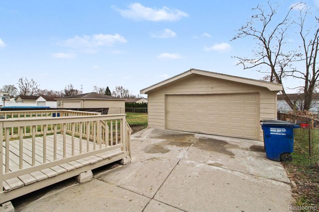 38227 Avondale Street, Westland, MI 48186