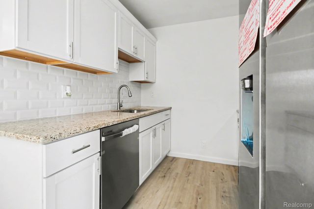 38227 Avondale Street, Westland, MI 48186