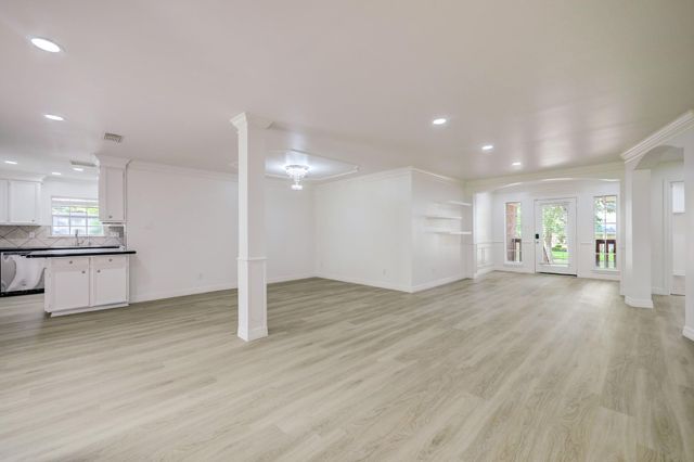 7442 Tall Pines Drive, Houston, TX 77088