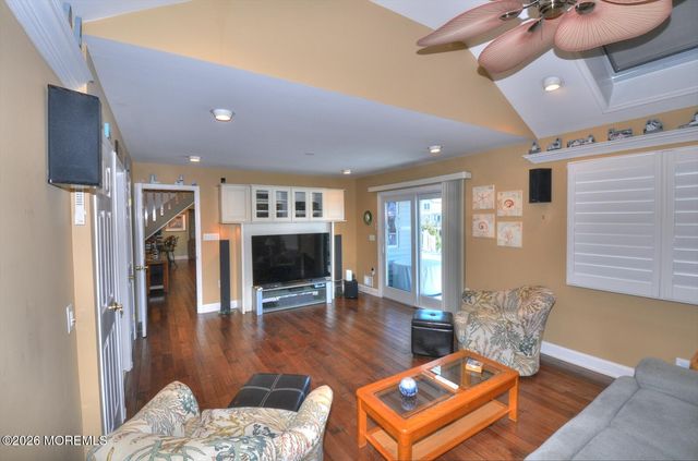 19 Centerboard Drive, Bayville, NJ 08721