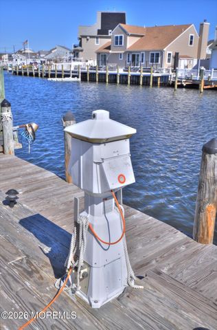 19 Centerboard Drive, Bayville, NJ 08721