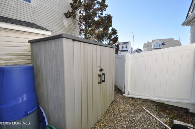 19 Centerboard Drive, Bayville, NJ 08721
