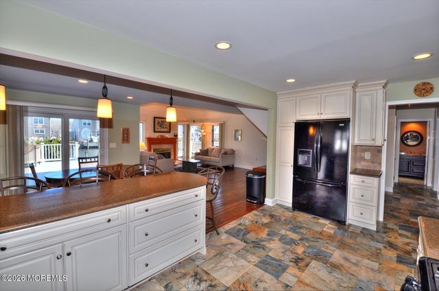 19 Centerboard Drive, Bayville, NJ 08721