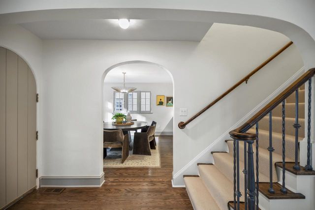 6054 N Bay Ridge AVENUE, Whitefish Bay, WI 53217