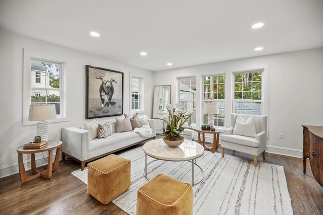 6054 N Bay Ridge AVENUE, Whitefish Bay, WI 53217