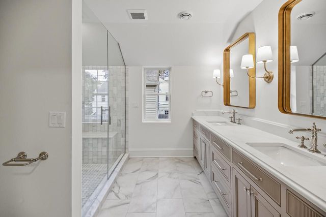 6054 N Bay Ridge AVENUE, Whitefish Bay, WI 53217