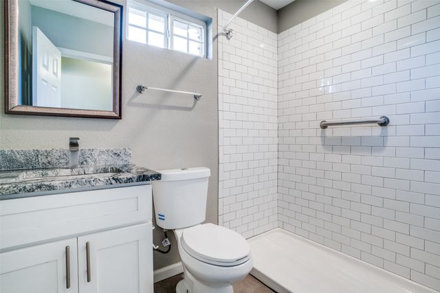 509 Edgemont Avenue, Dallas, TX 75216