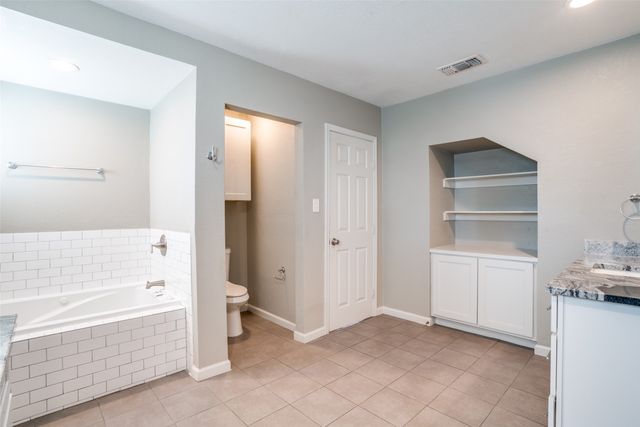 509 Edgemont Avenue, Dallas, TX 75216